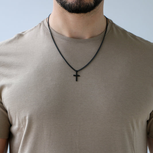 Cadena Clásica con Cruz (Pequeña) BLACK