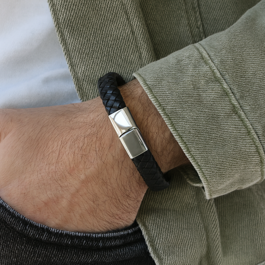 Pulsera de Cuero Clásica SILVER - Cuero Negro