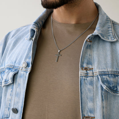 Cadena Clásica con Cruz (Mediana) SILVER