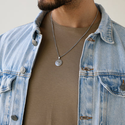 Cadena Clásica con Dije Brújula SILVER