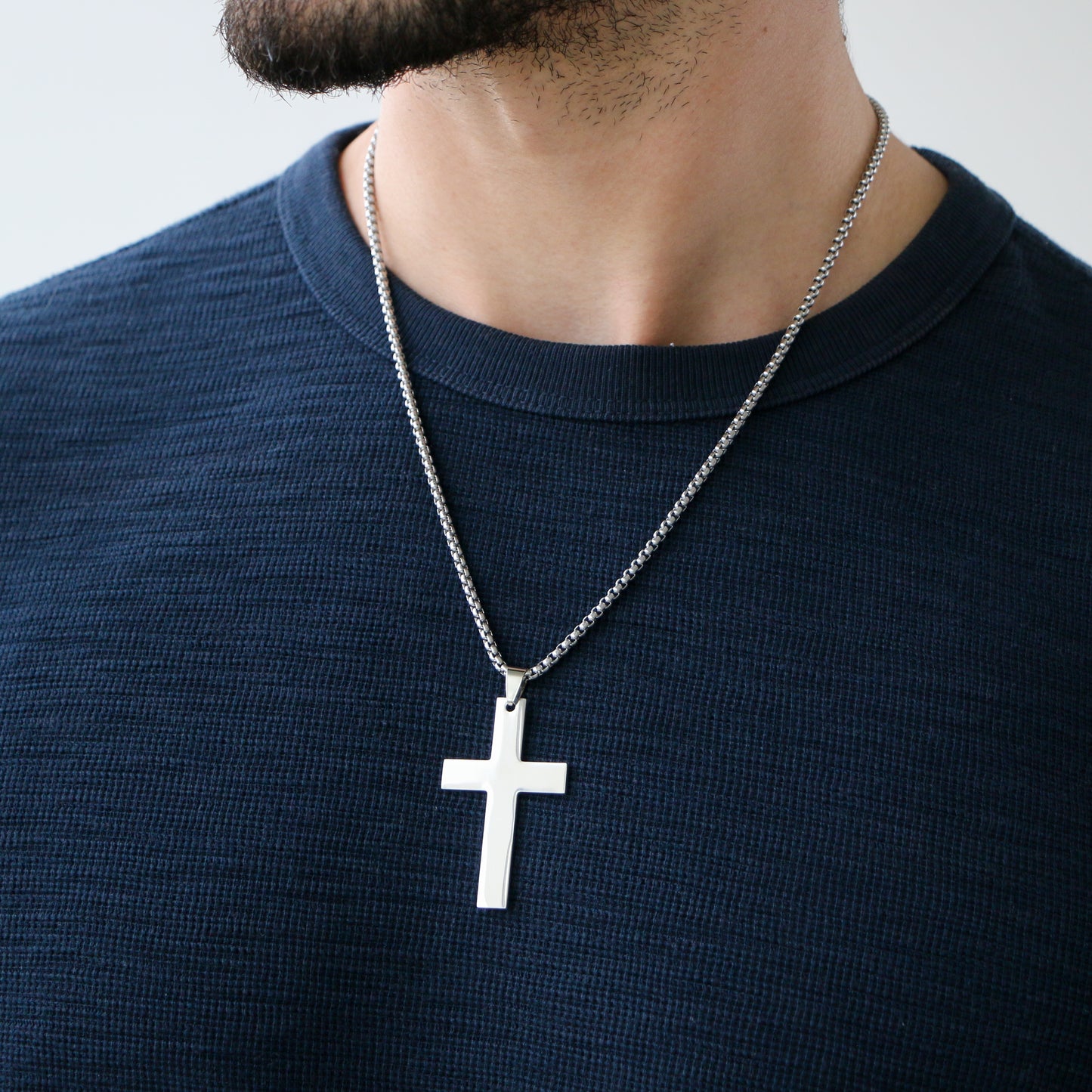 Cadena Box con Cruz (Grande) SILVER