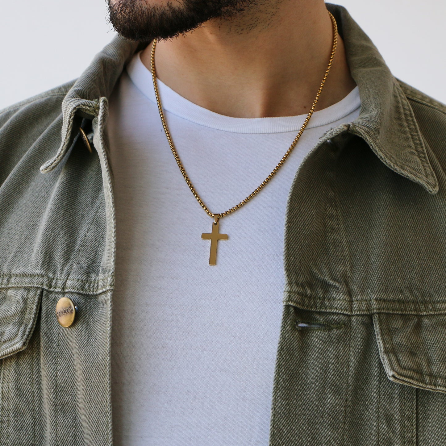 Cadena Box con Cruz (Mediana) GOLD