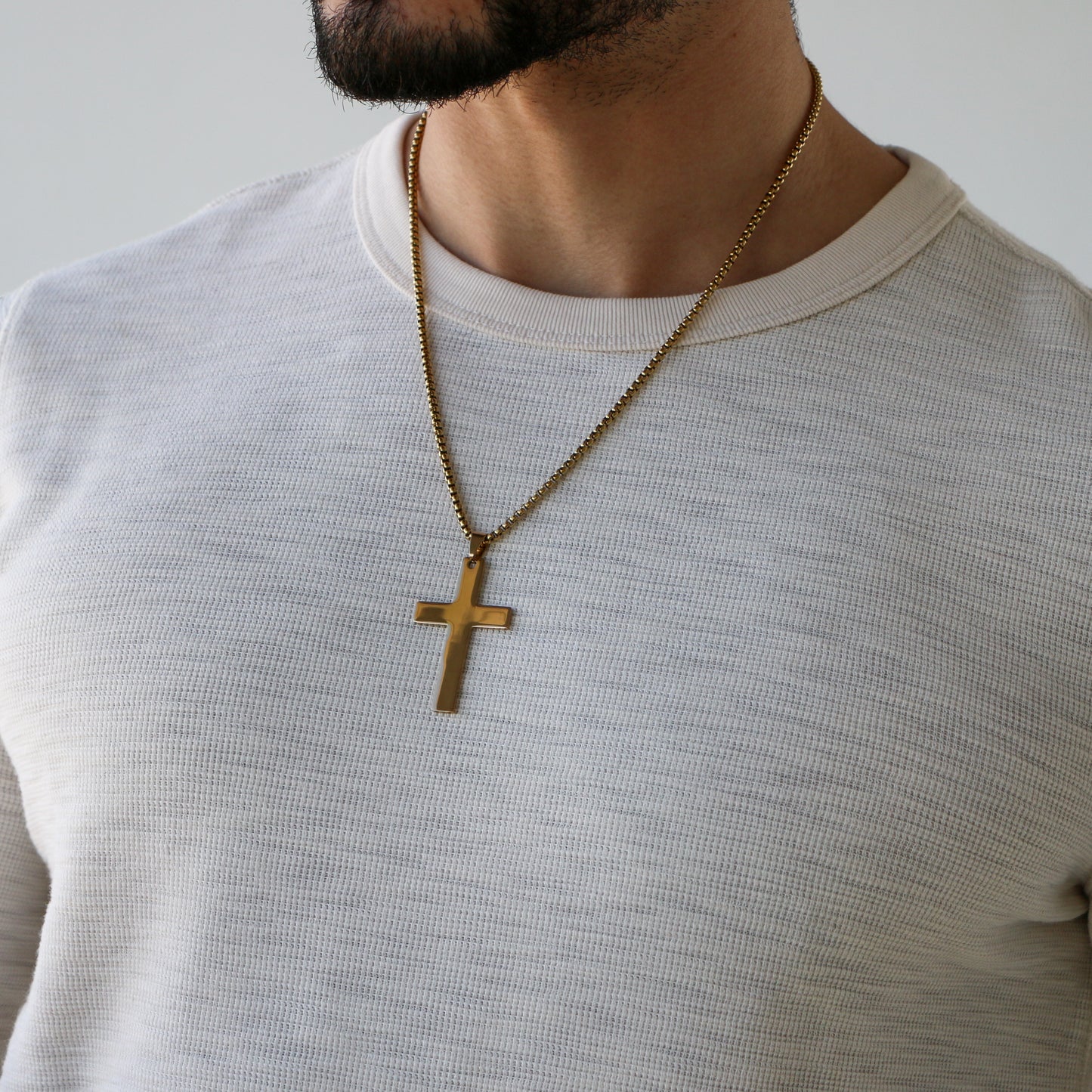 Cadena Box con Cruz (Grande) GOLD