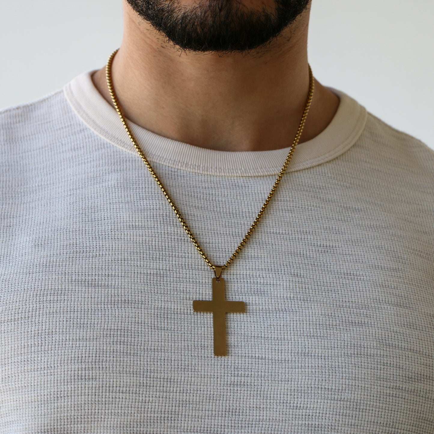 Cadena Box con Cruz (Grande) GOLD