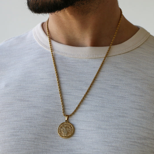 Cadena Rope con Medalla de San Benito GOLD
