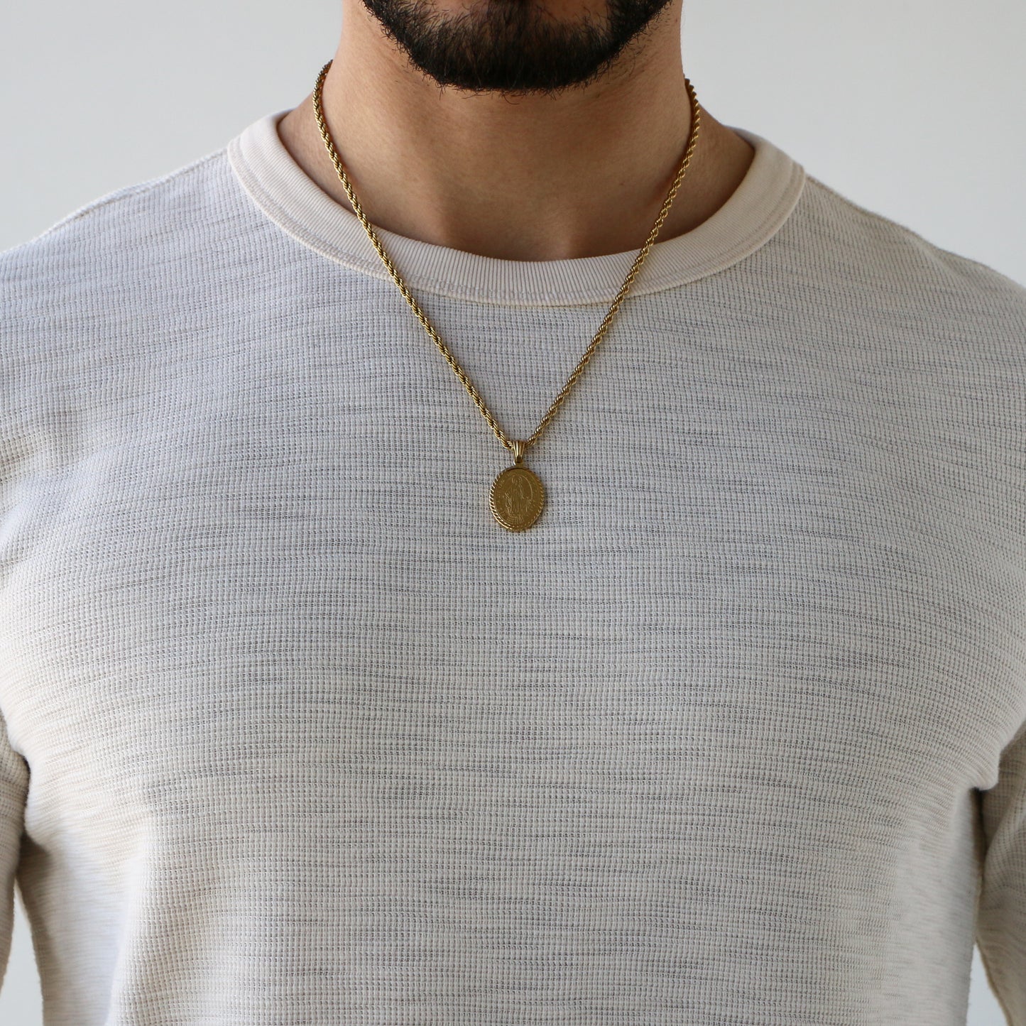 Cadena Rope con Medalla Virgen De La Concepción ORO 18K