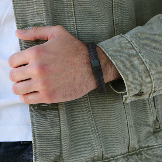 Pulsera de Cuero Clásica BLACK - Cuero Marrón