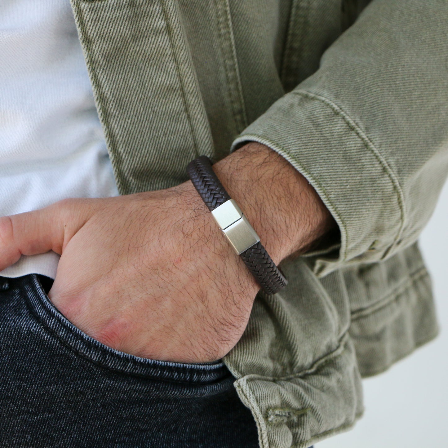 Pulsera de Cuero Clásica SILVER - Cuero Marrón