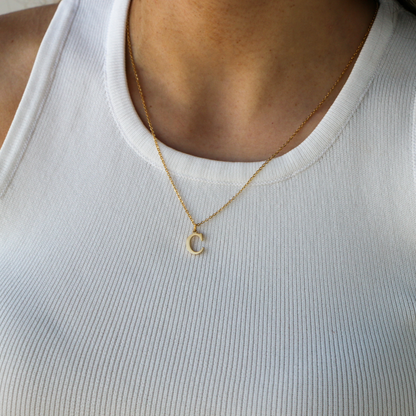 Cadenilla con inicial GOLD