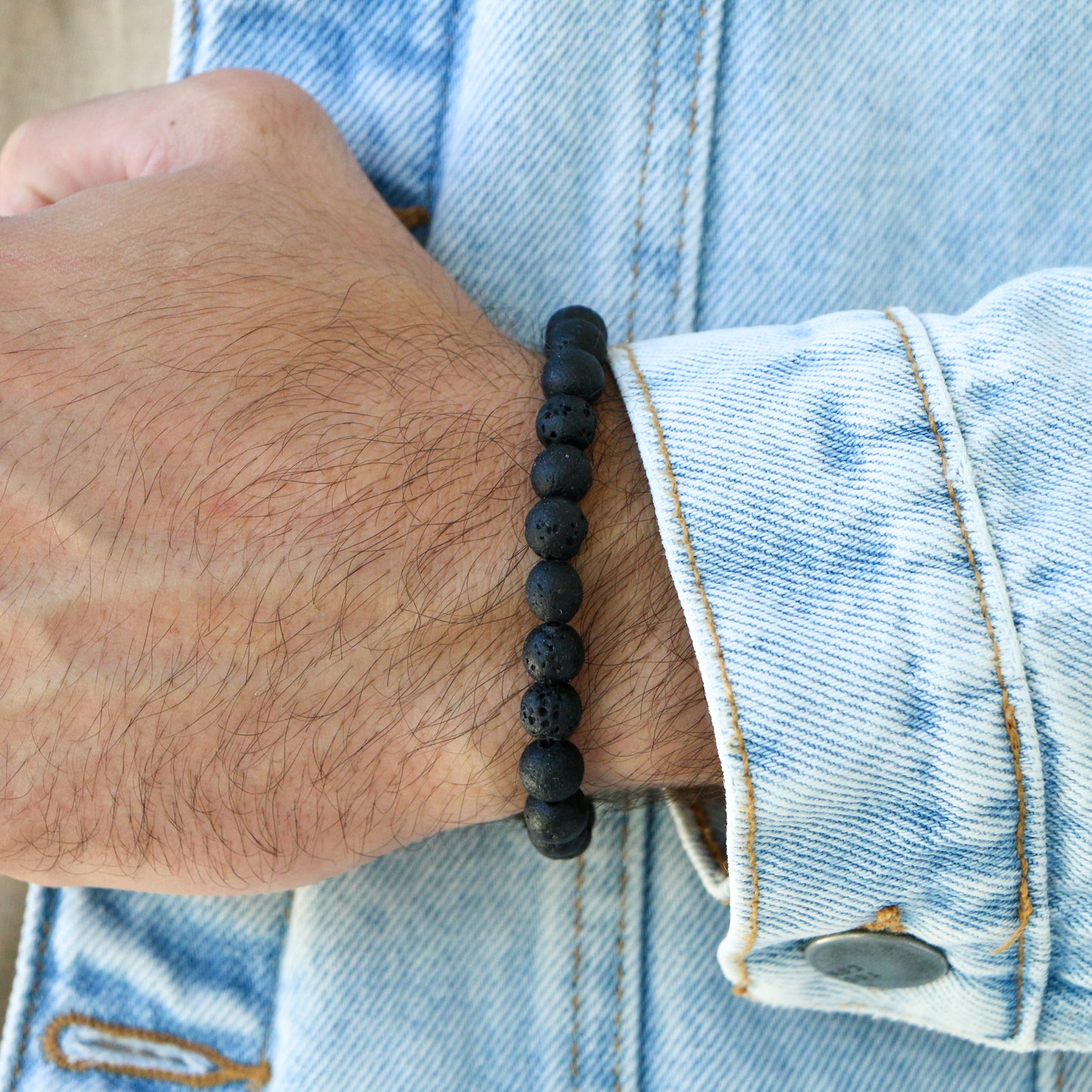Pulsera minimalista LAVA ROCKS